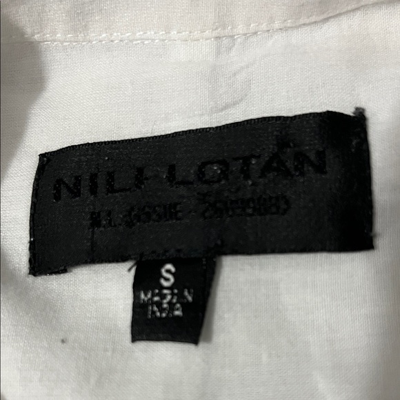 Nili Lotan White Blouse with Embroidered Details Size Small - Picture 5 of 9